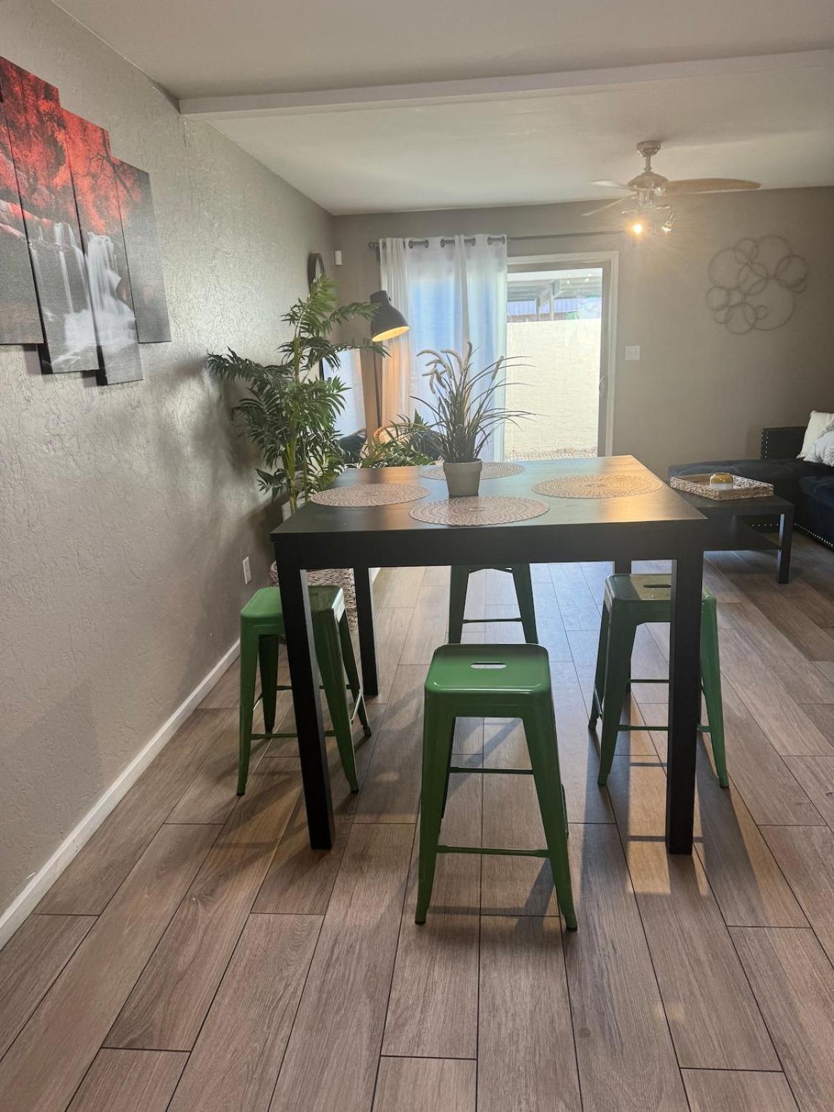 Old Town Scottsdale 2 Bedroom Gem! ภายนอก รูปภาพ